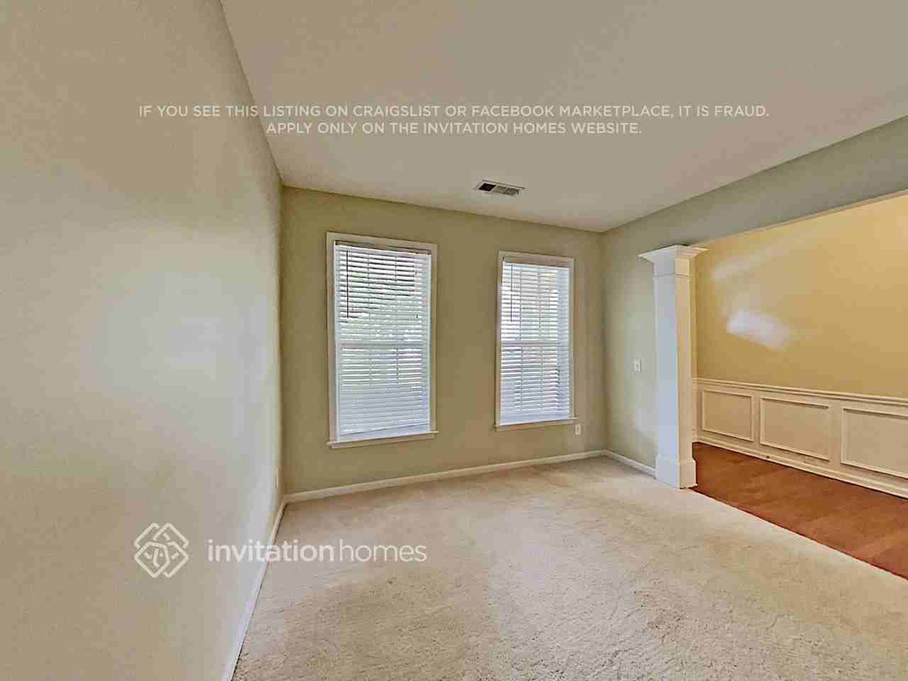 522 Waterfall Dr - Photo 2 of 17