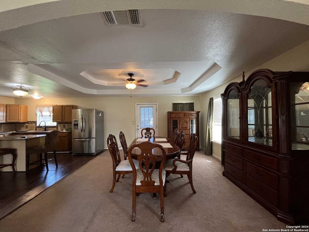 1243 Gillette Blvd #1 - Photo 4 of 10