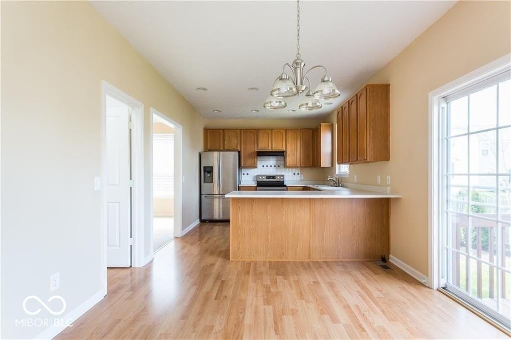 13800 Stanford Dr - Photo 6 of 24