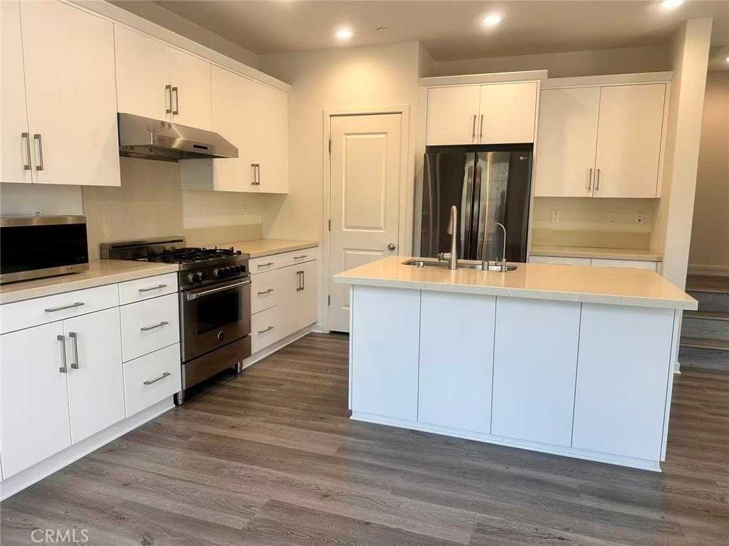 182 Quiet Grv - Photo 4 of 20