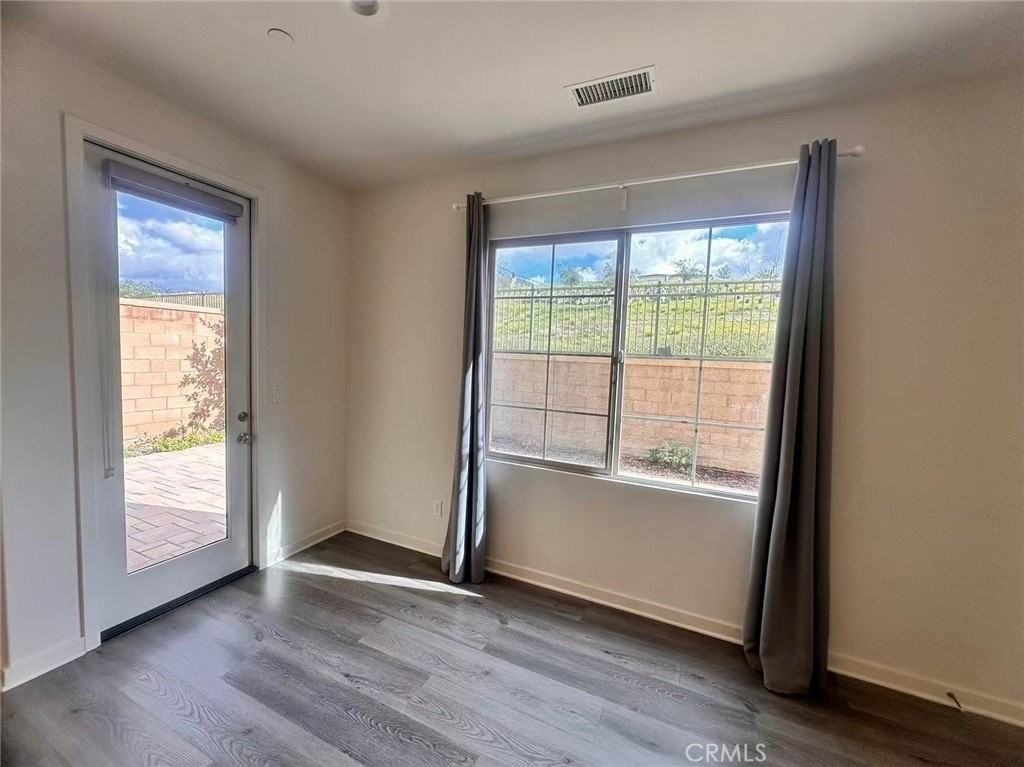 182 Quiet Grv - Photo 7 of 20