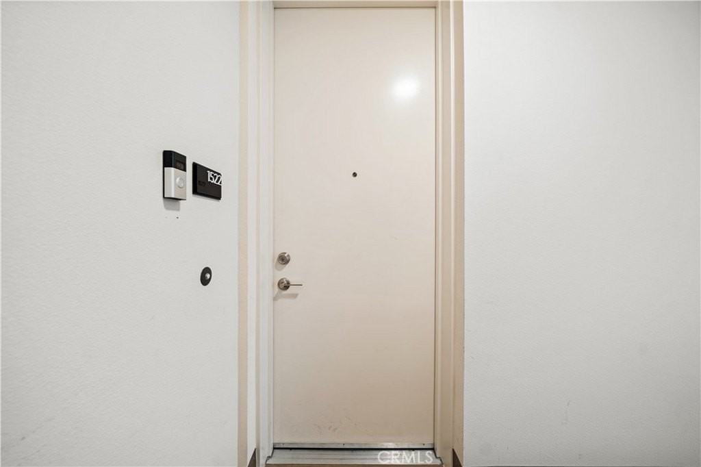 1522 S Urbana St - Photo 3 of 45