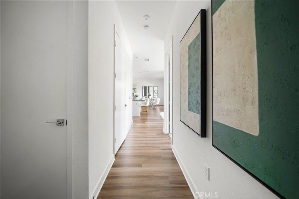 1522 S Urbana St - Photo 4 of 45