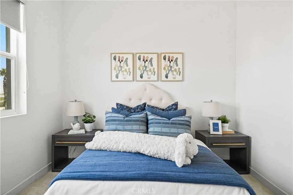 1522 S Urbana St - Photo 6 of 45