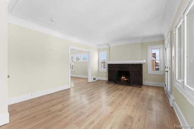 6349 Tuxedo Lower Unit Street - Photo 3 of 16