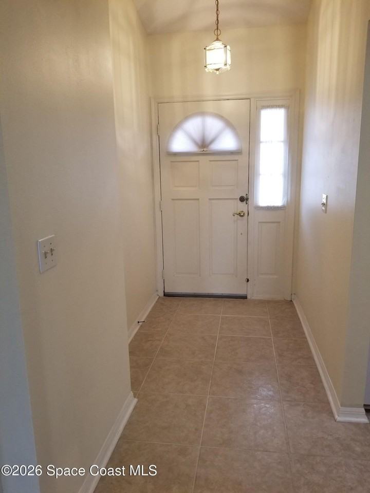 3584 Muirfield Dr - Photo 3 of 35