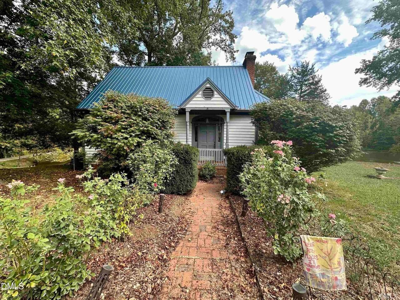 4714 Harmony Church Rd - Photo 3 of 13