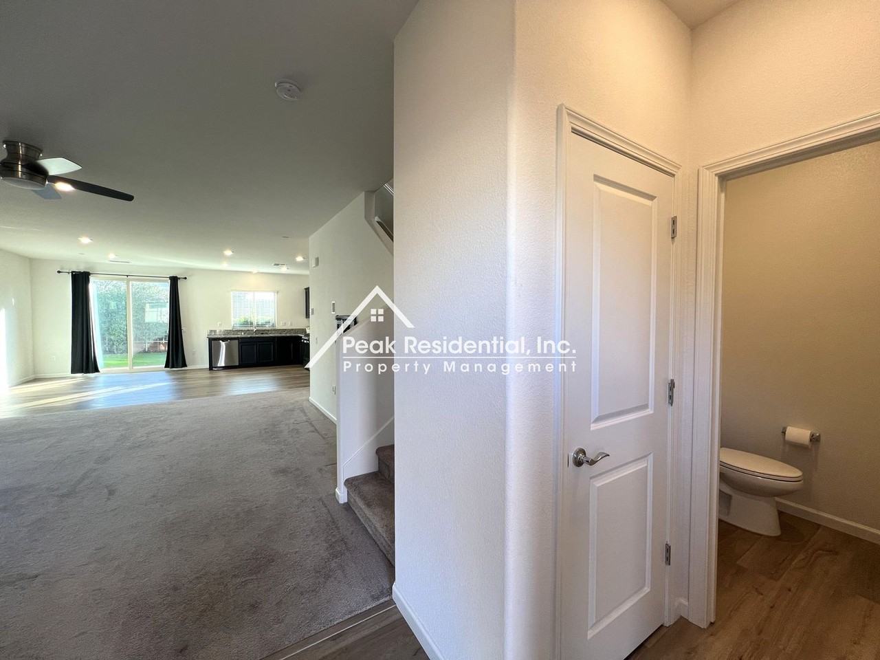 12734 Montbrook Way - Photo 3 of 34