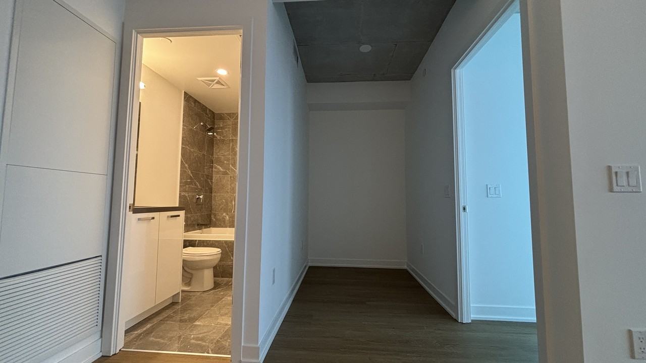 284 King Street East #1902 - Photo 5 of 16
