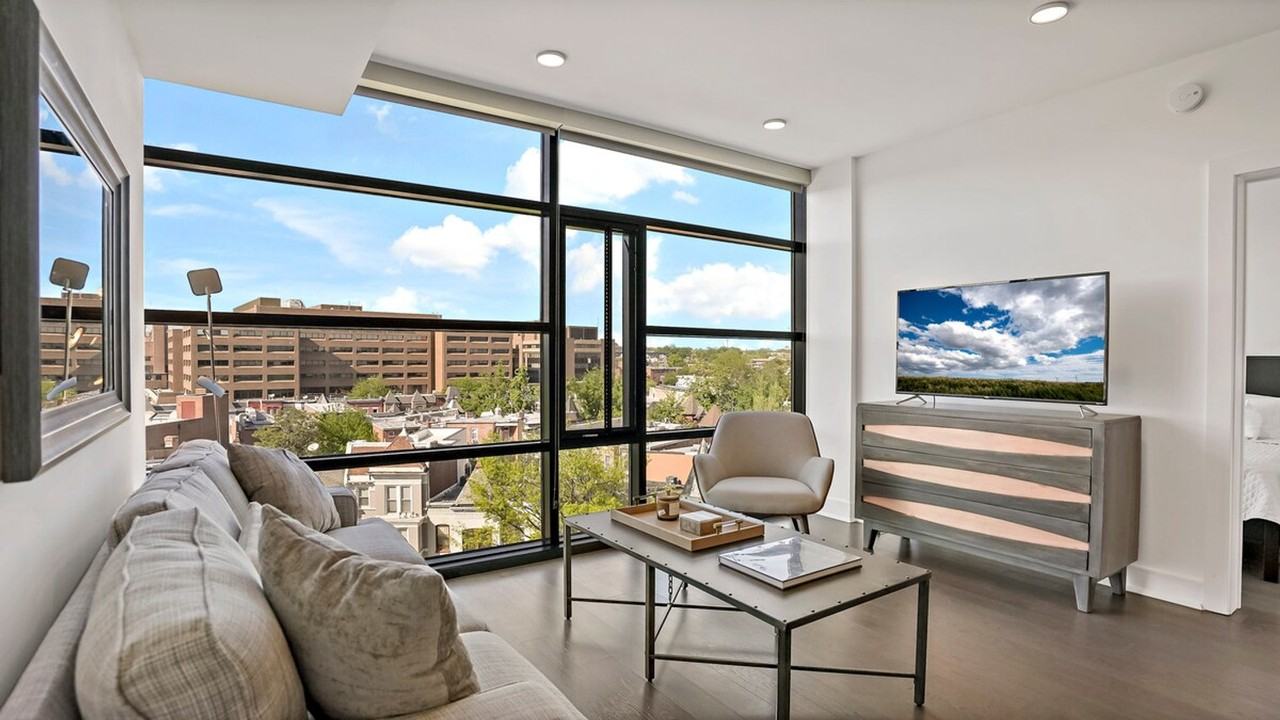 1947 Vermont Ave Nw #1395401P - Photo 6 of 38