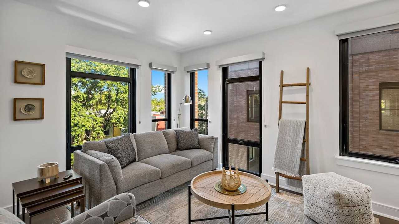 815 V St Nw #1395397P - Photo 7 of 35