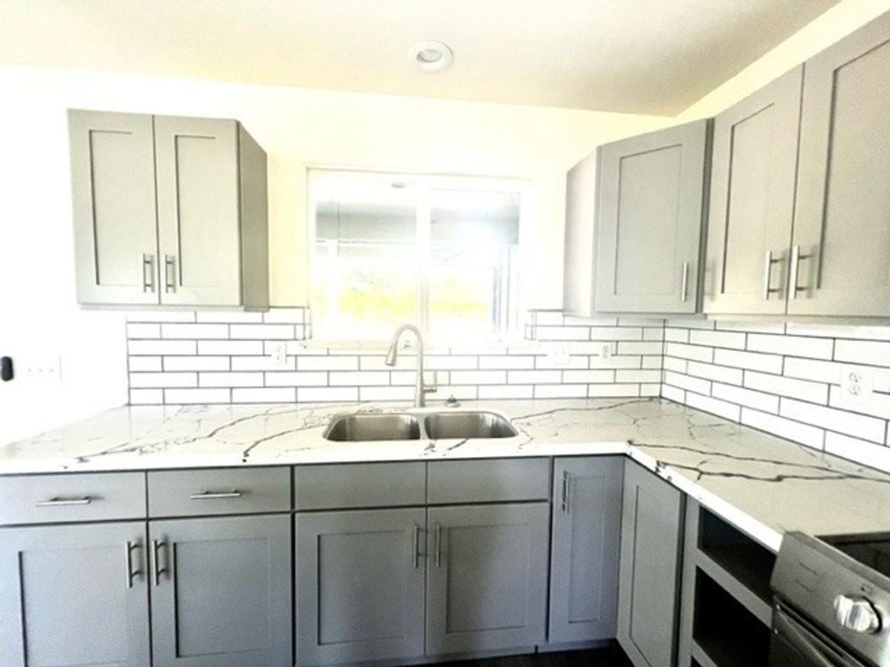 15-1412 17th St - Photo 4 of 10