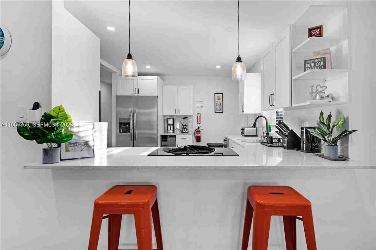 6661 Freedom St - Photo 2 of 16