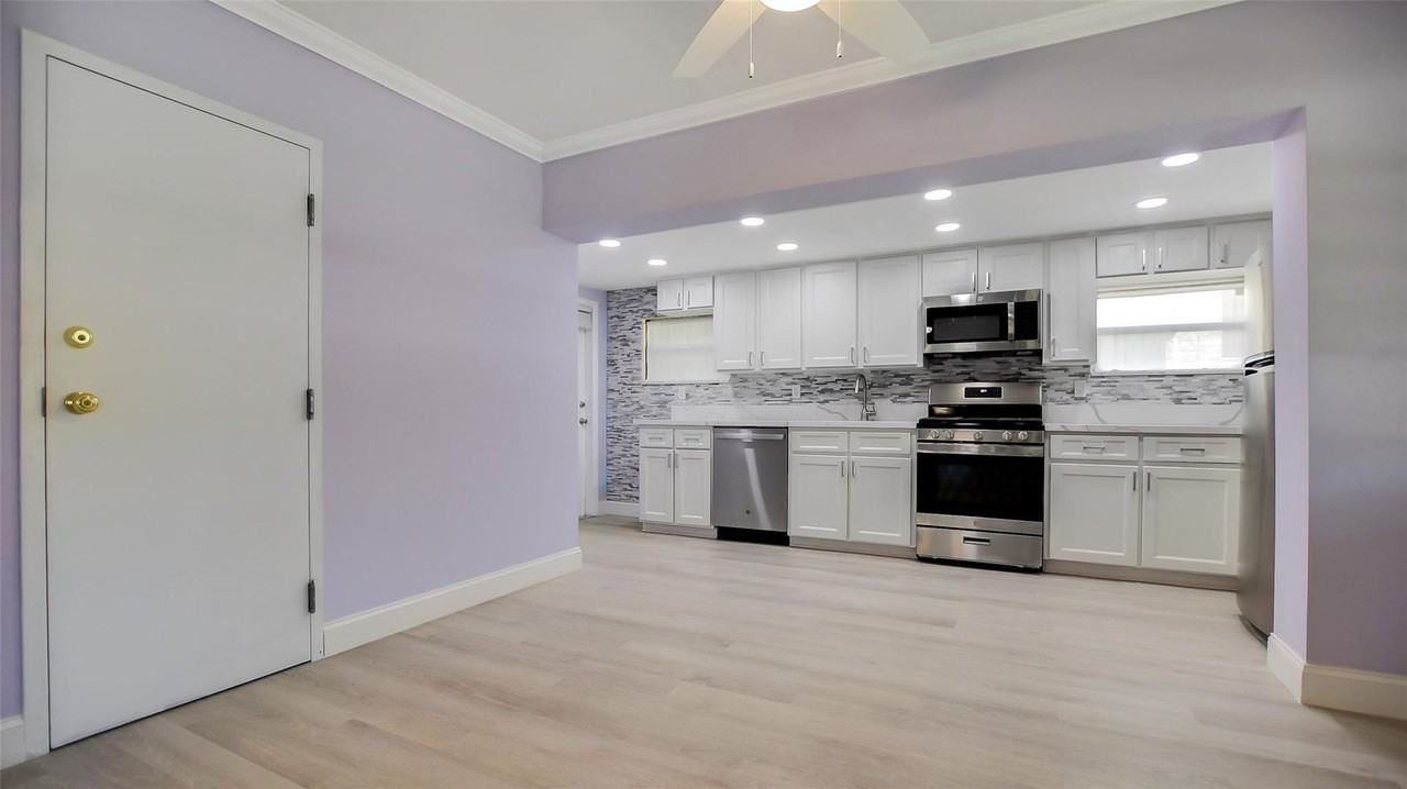 600 Sw 19th St - Photo 2 of 16