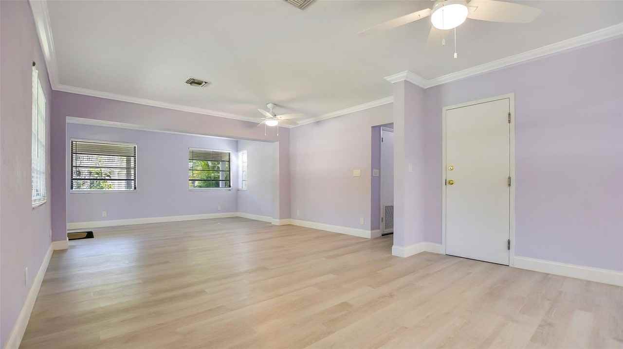 600 Sw 19th St - Photo 3 of 16