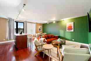 1600 N Halsted St - Photo 1 of 1