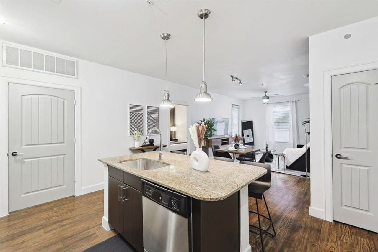 5445 Town And Country Blvd #1363552P - Photo 5 of 50