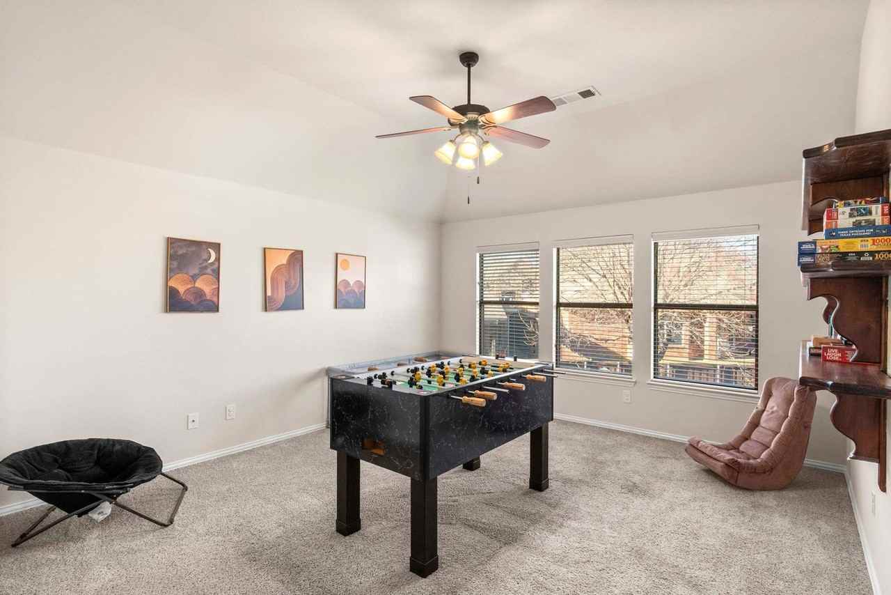 201 Barkley Dr #1391266P - Photo 3 of 48