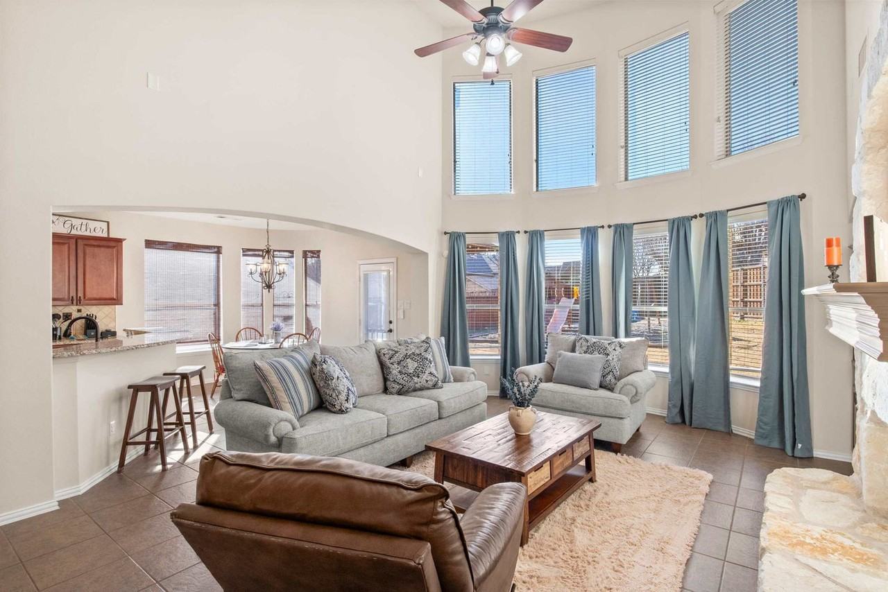 201 Barkley Dr #1391266P - Photo 5 of 46