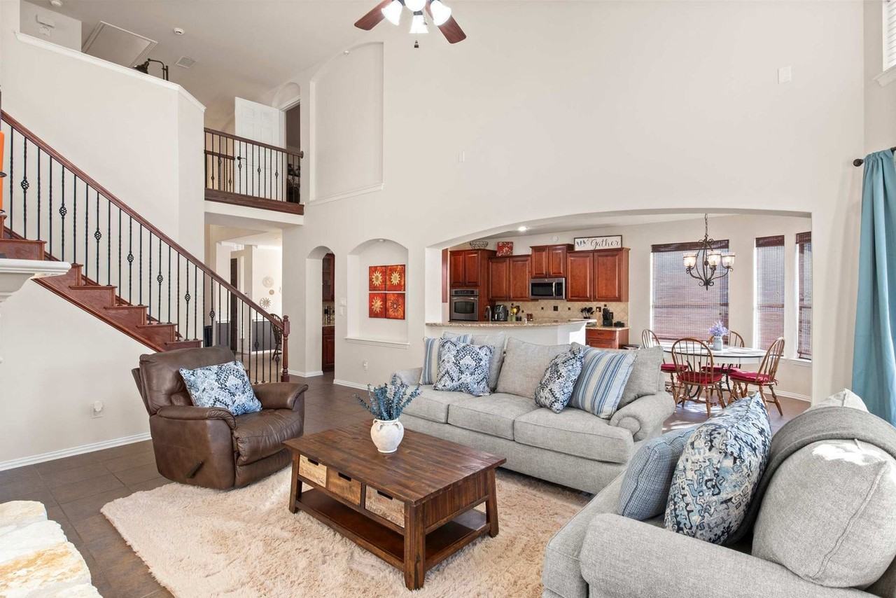 201 Barkley Dr #1391266P - Photo 6 of 46