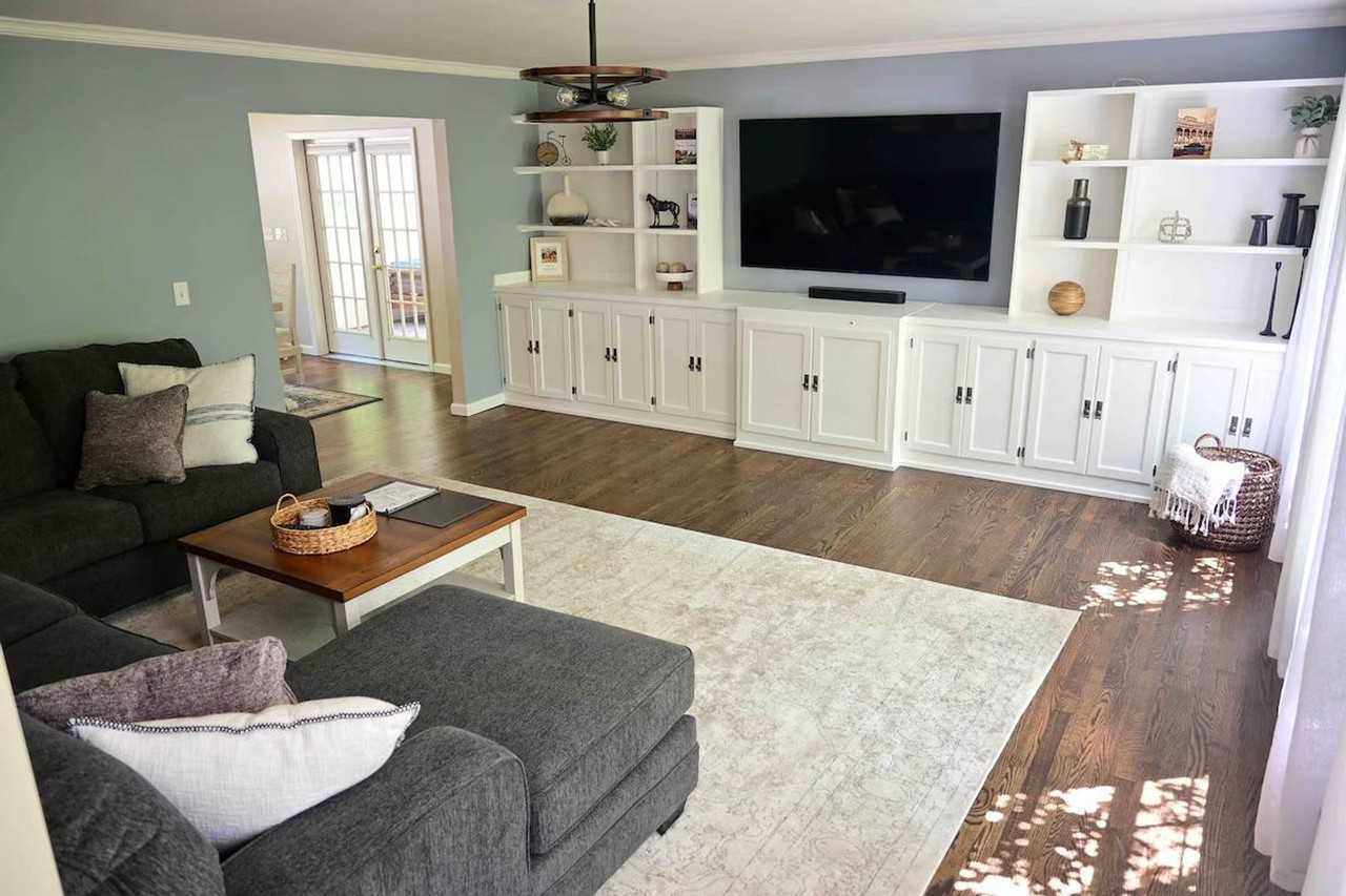 180 Ruggles Rd #1391951P - Photo 3 of 20