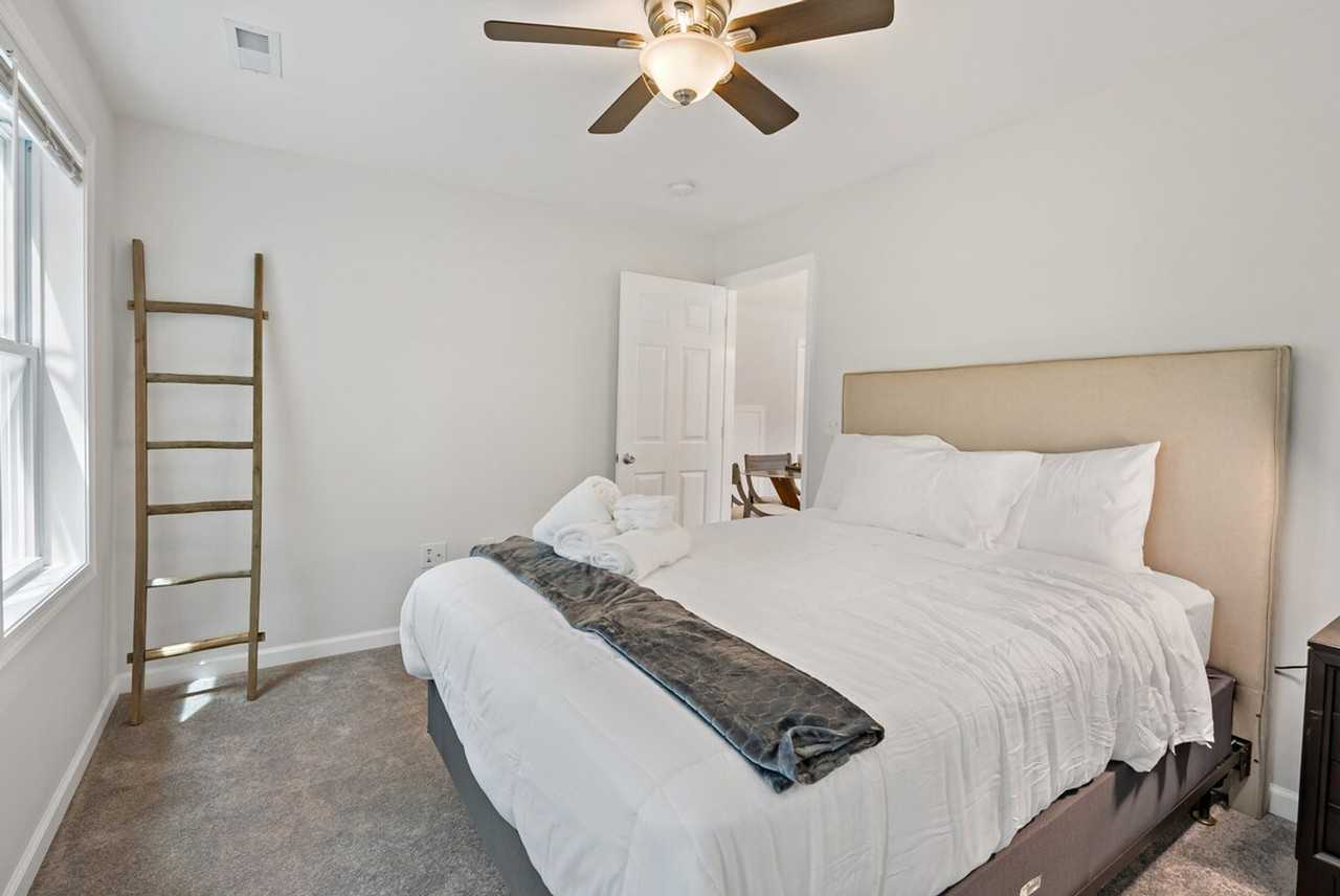 6532 Summerton Way #1395439P - Photo 3 of 44