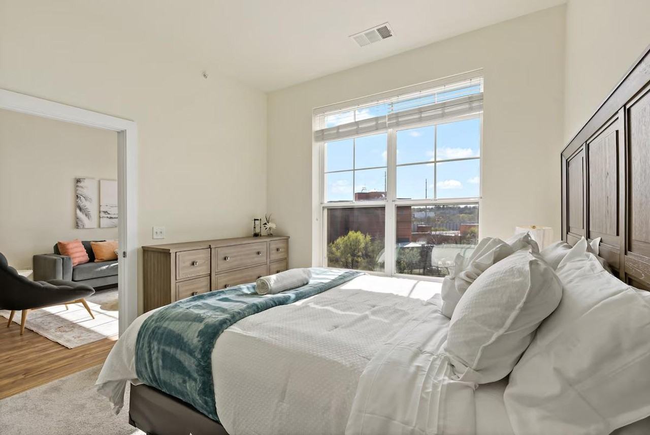 2321 Mill Rd #1395458P - Photo 3 of 50