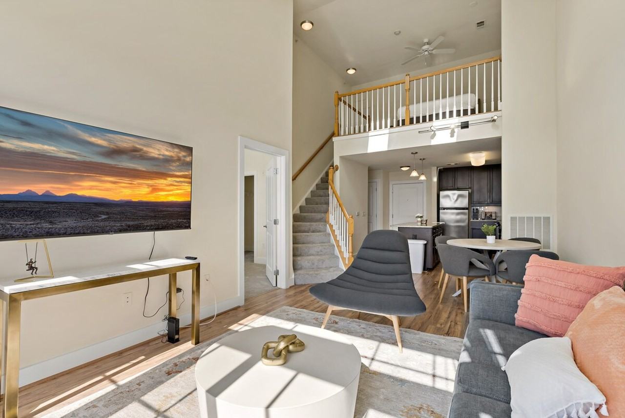 2321 Mill Rd #1395458P - Photo 5 of 50