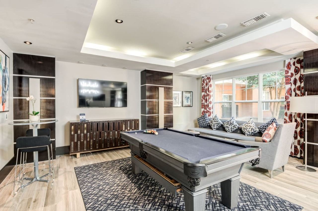 2321 Mill Rd #1395458P - Photo 6 of 50