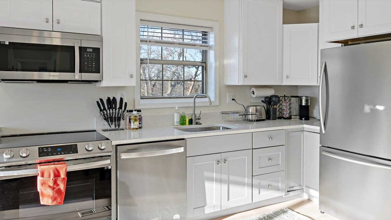 228 Maryland Park Dr #1395509P - Photo 4 of 36