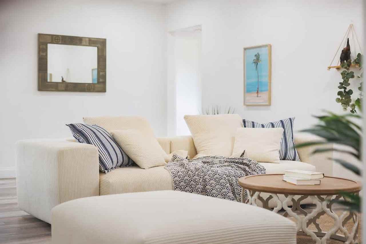 1271 Woodlawn St #1436423P - Photo 6 of 50