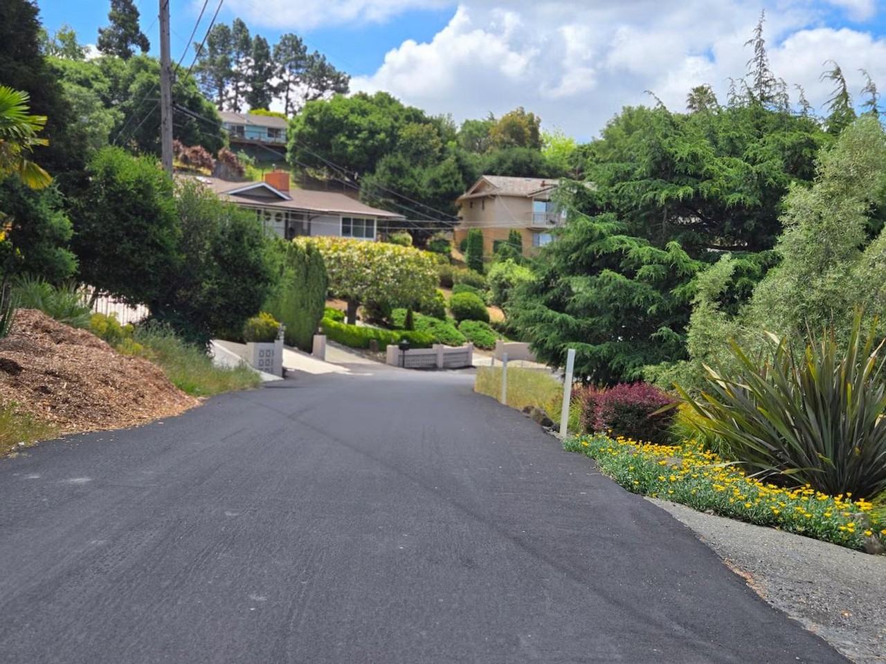 11040 Lochard St #1424330P - Photo 2 of 28