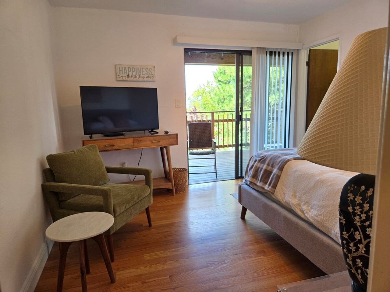 11040 Lochard St #1424330P - Photo 6 of 28