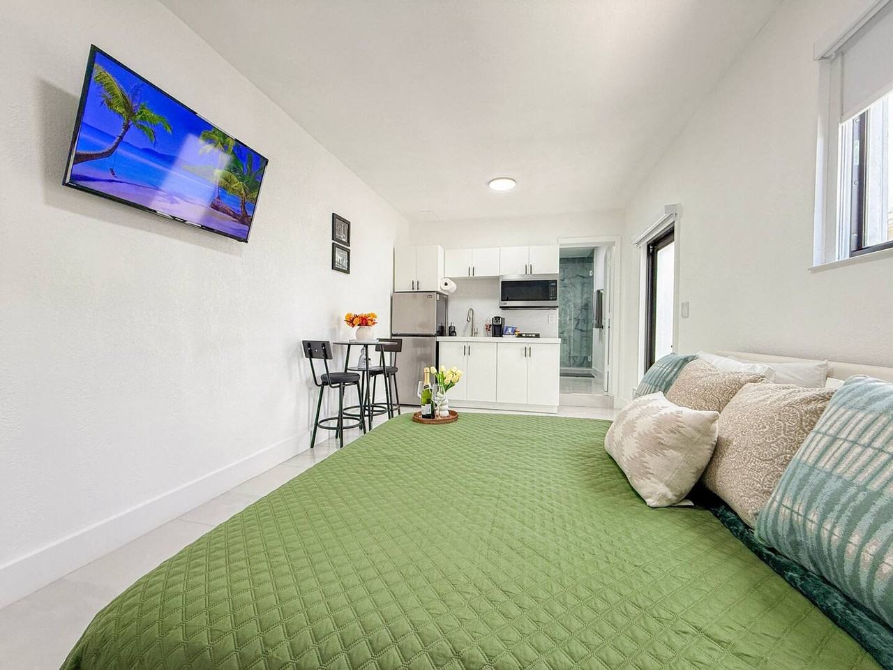 7904 Juniper St #1442062P - Photo 6 of 19