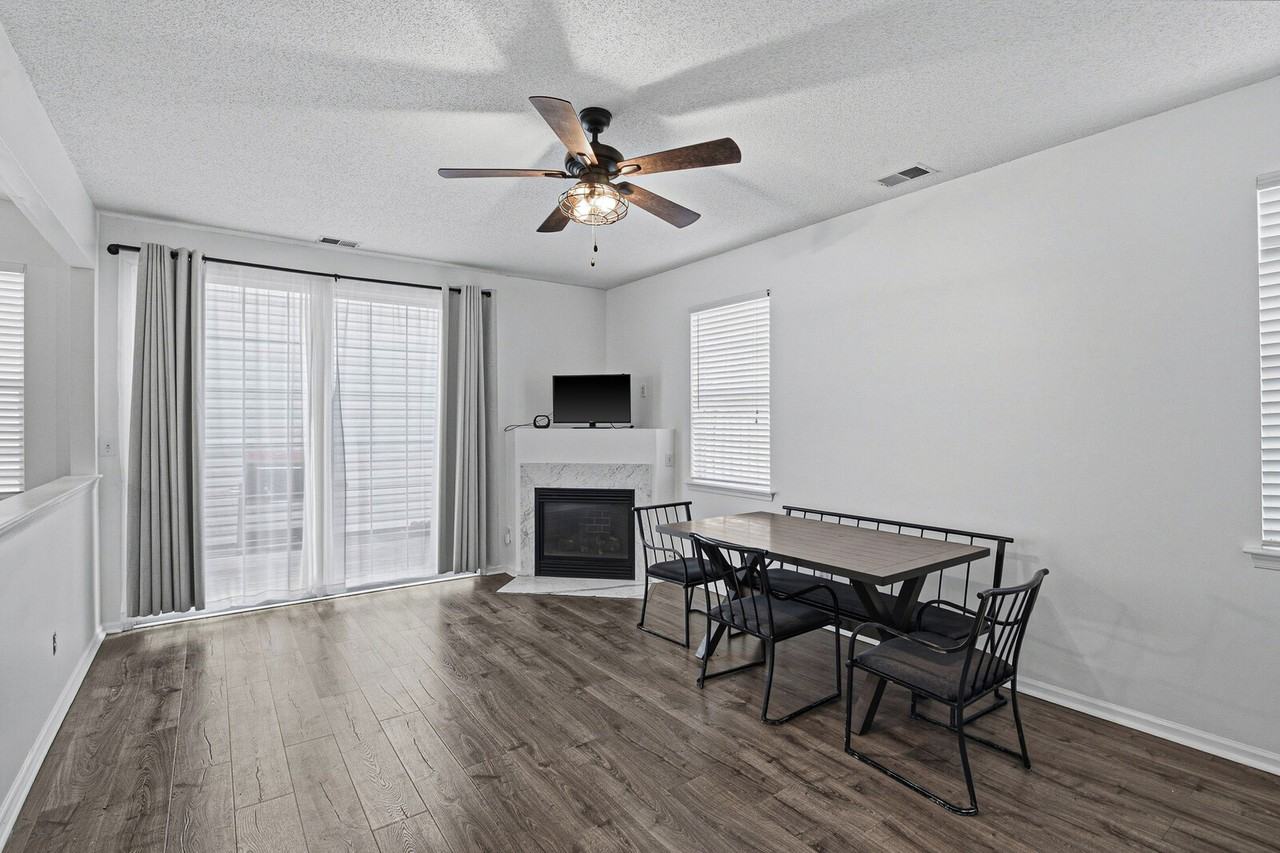 29 Camellia Ln #1 - Photo 5 of 12