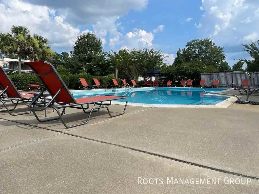 387 Webster Rd #172 - Photo 3 of 12