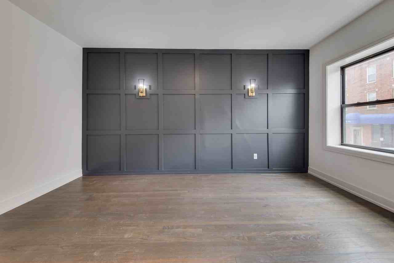 3052 W Cortland St #102 - Photo 5 of 10