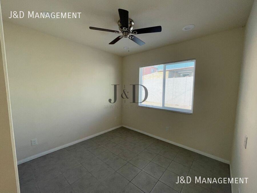 2252 Ocean View Blvd - Photo 6 of 20