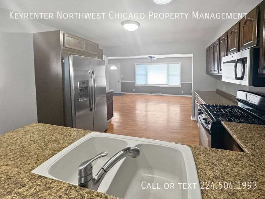 5411 W Lake Shore Dr - Photo 6 of 25