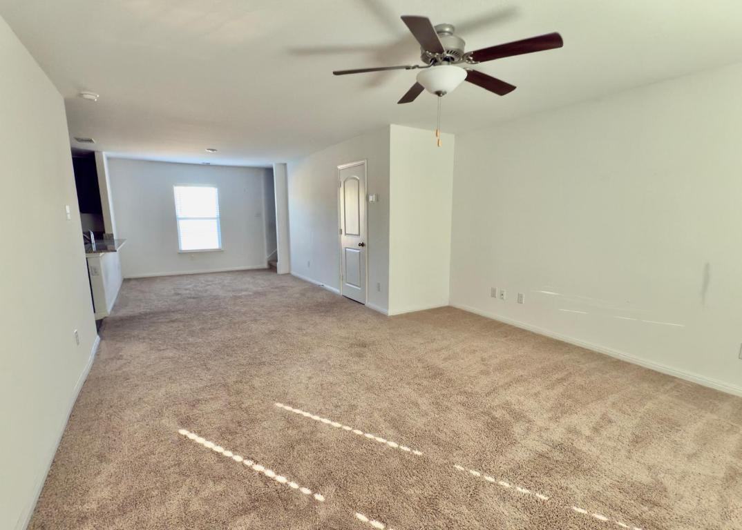 509 Riverdale Dr #509 - Photo 4 of 24