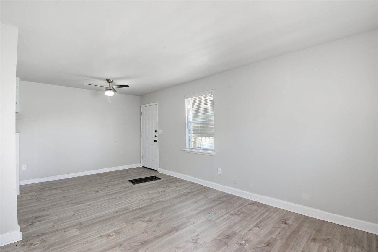 6318 Laramie St #6318-2 - Photo 2 of 11