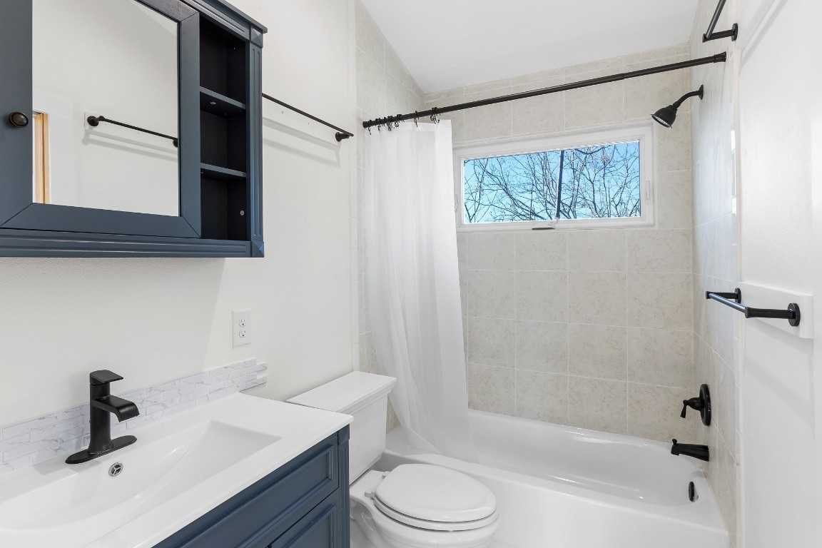 807 Keasbey St #807-2 - Photo 7 of 17