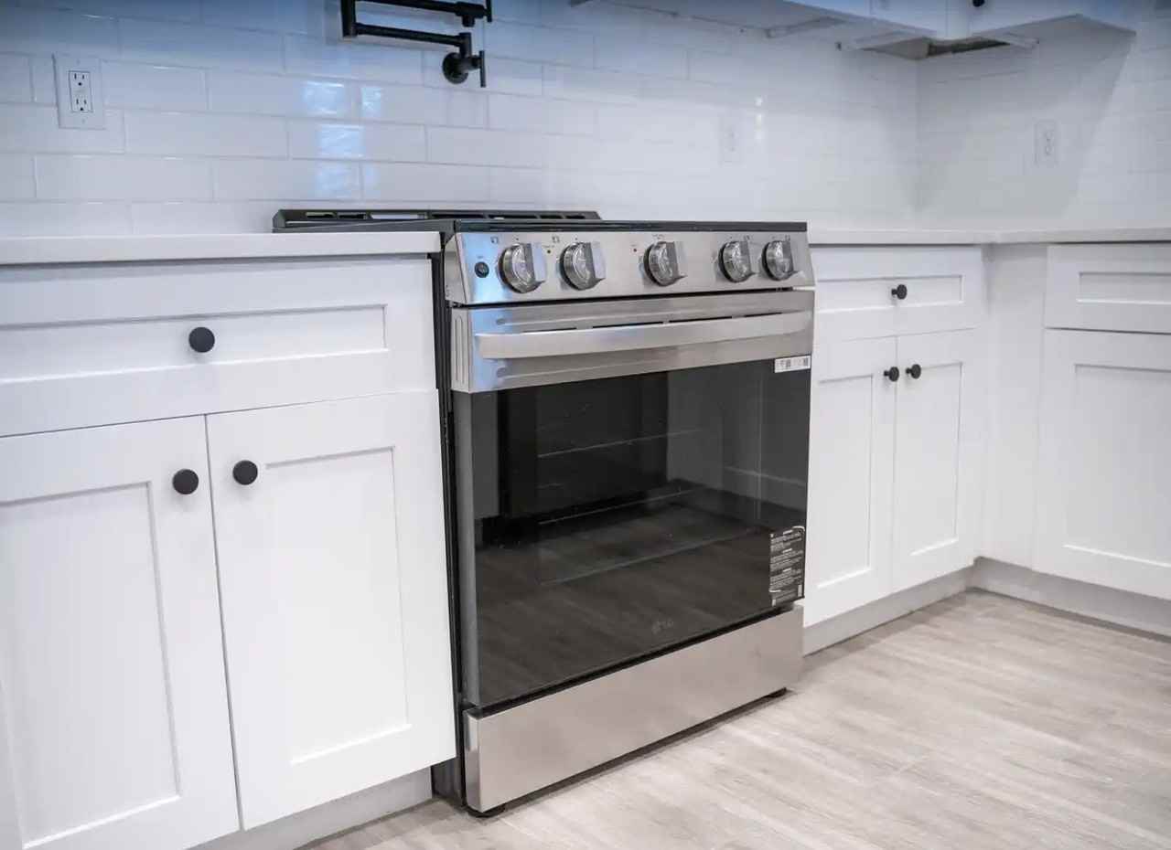 16770 Meadowcroft #16770 - Photo 4 of 8