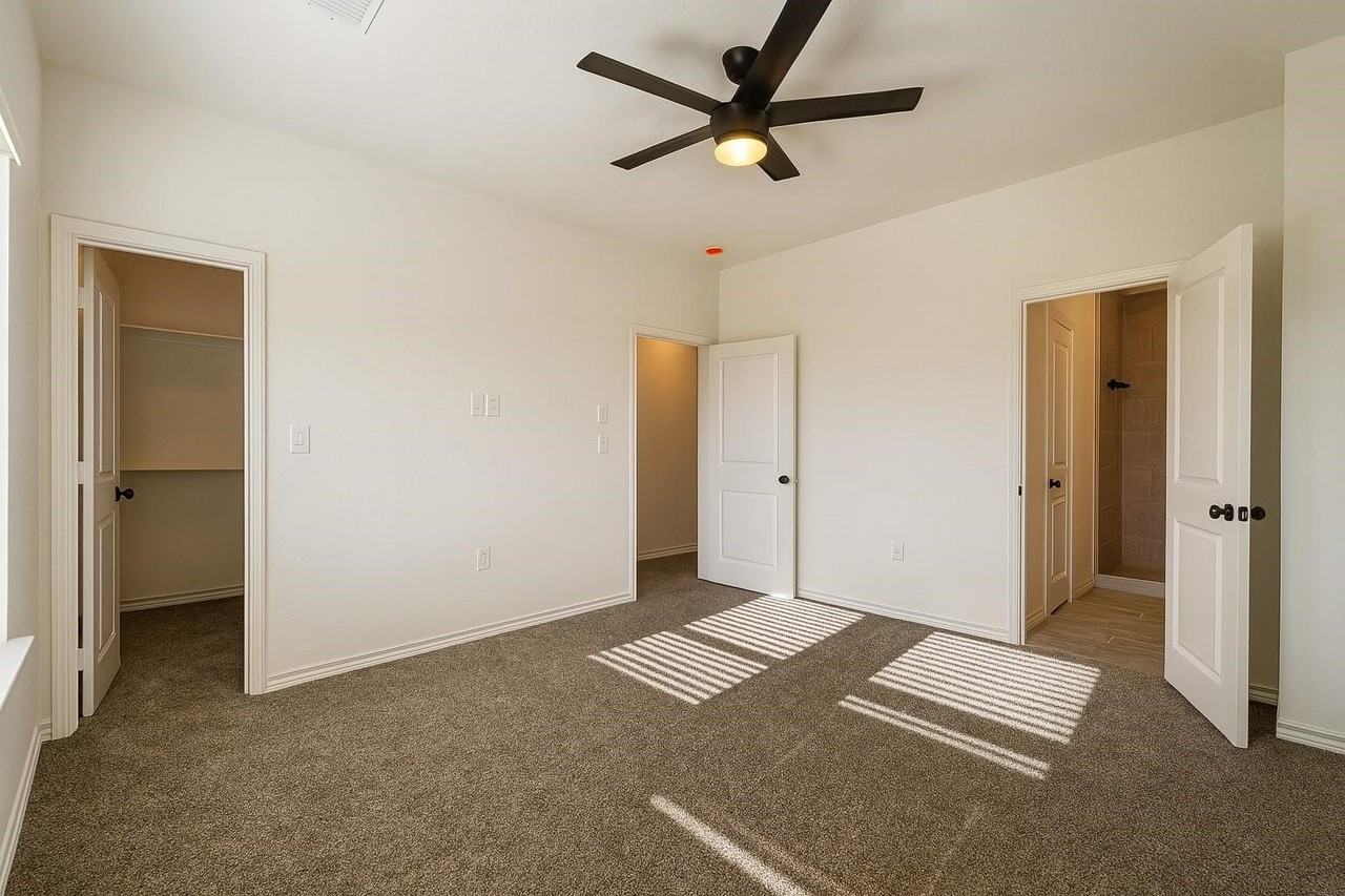 16770 Meadowcroft #16770 - Photo 7 of 8