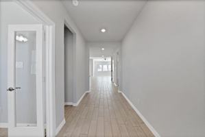 featured image of 860 Jacquelyn Dr #860