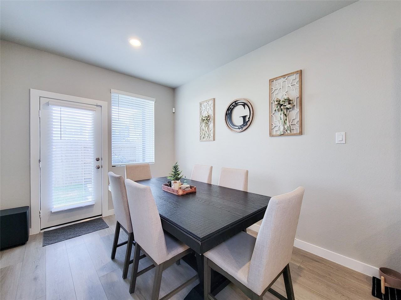 710 Seafoam Ln #710 - Photo 5 of 48