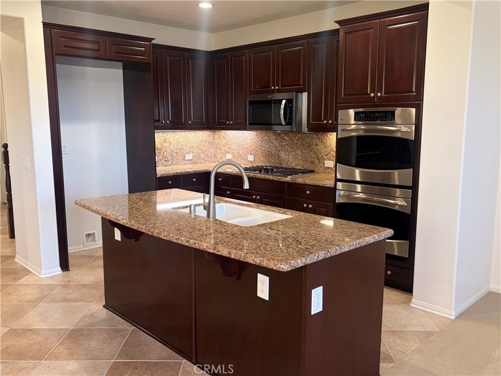 3 Cheshire Ct #3 - Photo 7 of 30