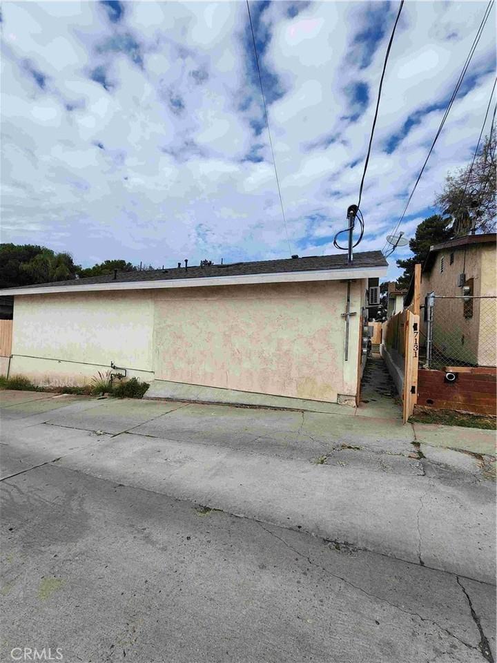 7127 Saranac St #7127 - Photo 2 of 13