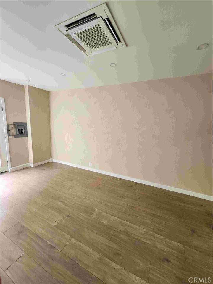 7127 Saranac St #7127 - Photo 7 of 13