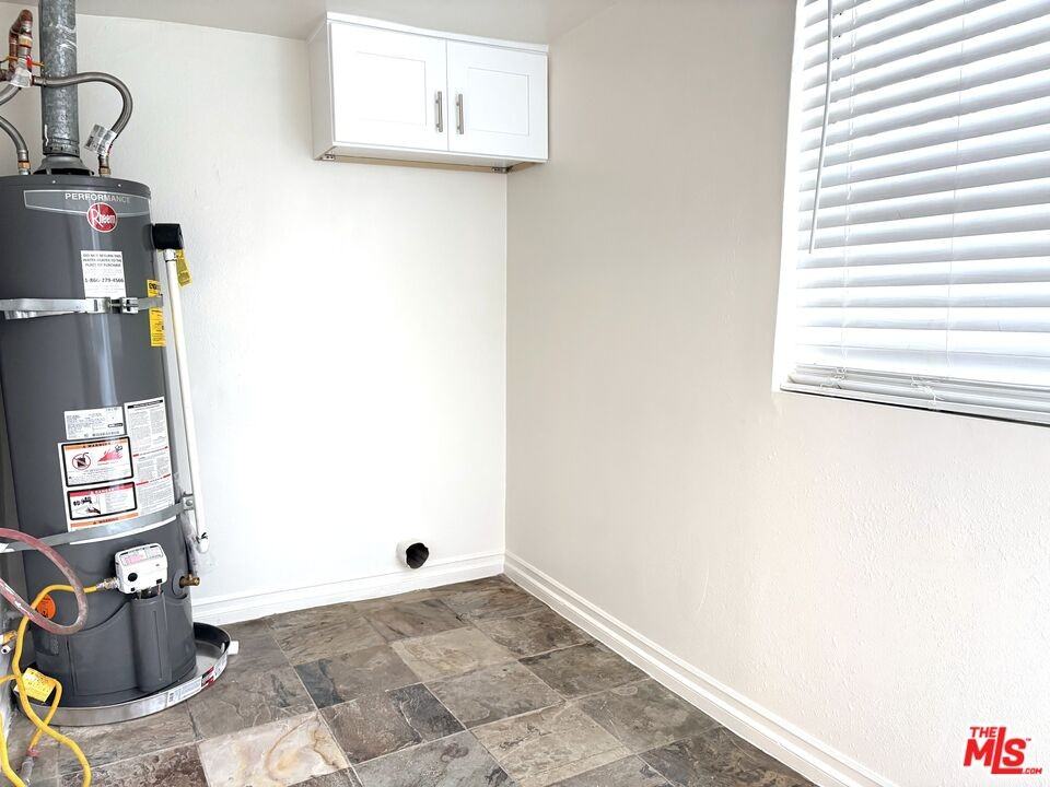 2631 W 17th St #2631 - Photo 5 of 9